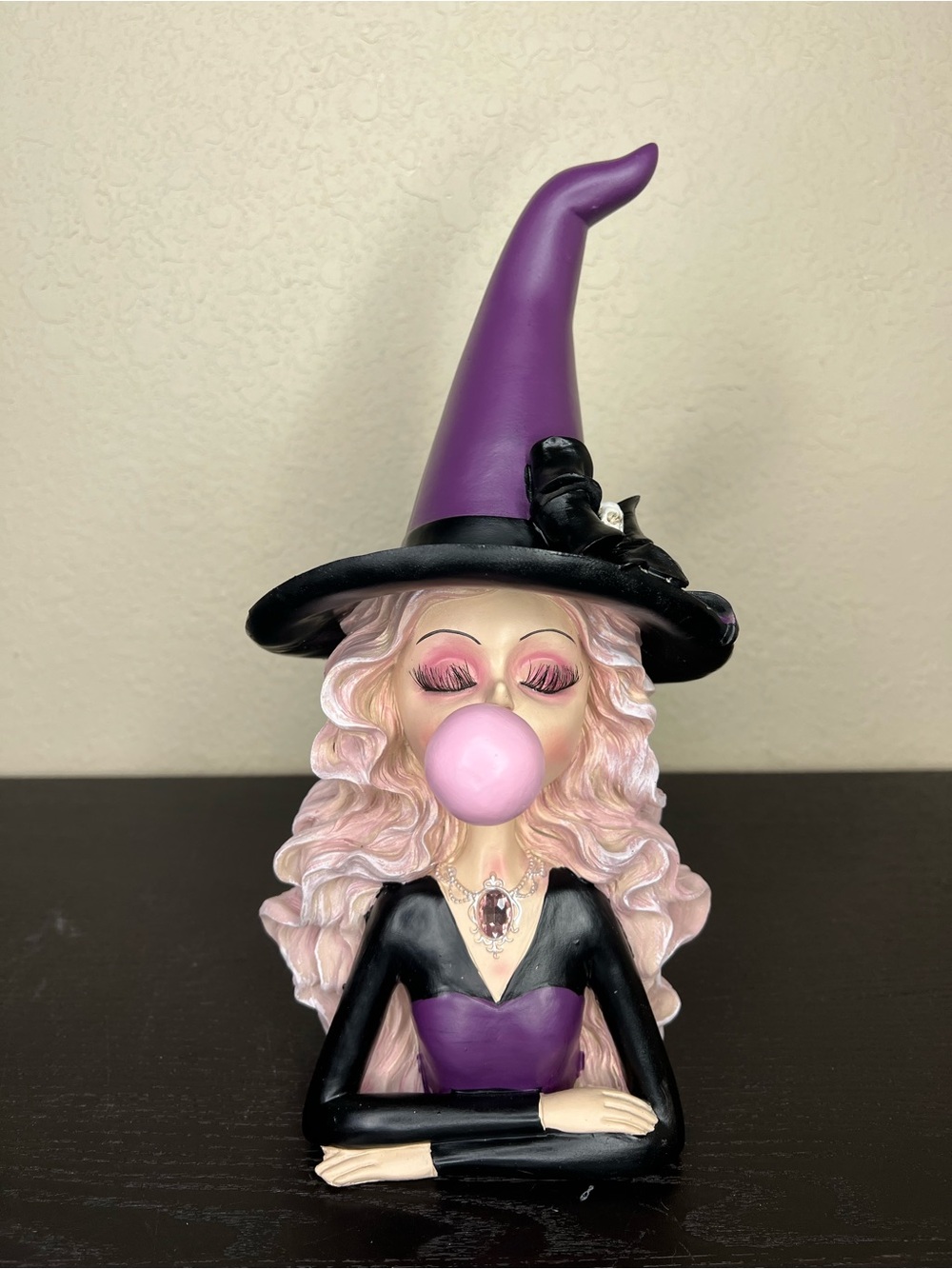 NEW Halloween 12” Purple & Pink Witch Blowing Bubblegum Decor